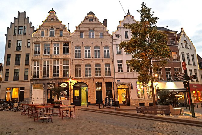 The Best Of Brussels Private Walking Tour - Weather, Timing, and Smart Booking Habits