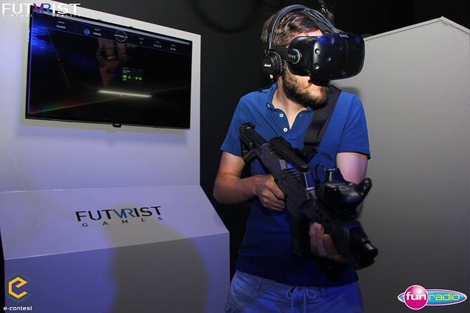Virtual reality adventure in Brussels in Virtual Zone - Entering the session at Bd de l’Empereur 16 (and how to plan your timing)